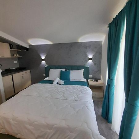 Apartments Zejak Mitrovici  ภายนอก รูปภาพ